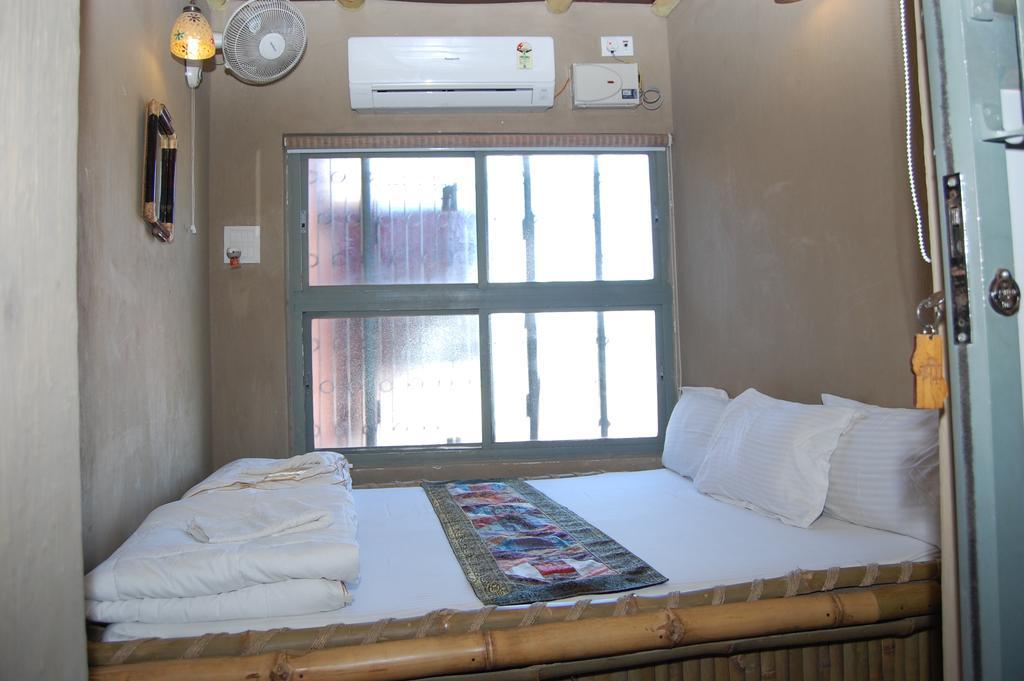 Shri Bed & Breakfast